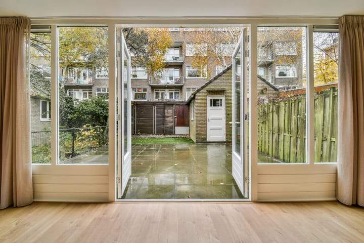 Ferguutstraat 18-H Amsterdam, Benedenwoning - Te Huur