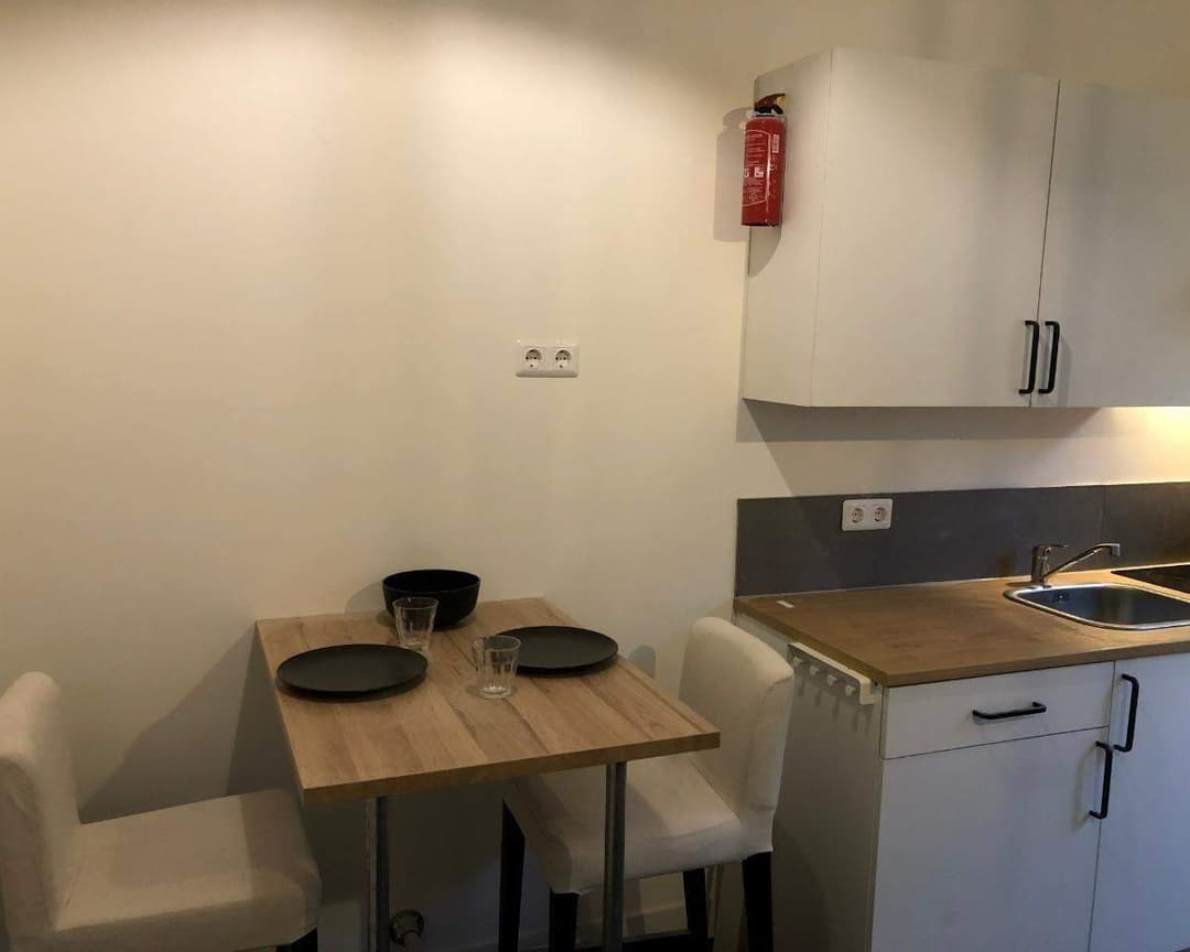 Studio meublé Dorpsstraat, Renkum - À louer