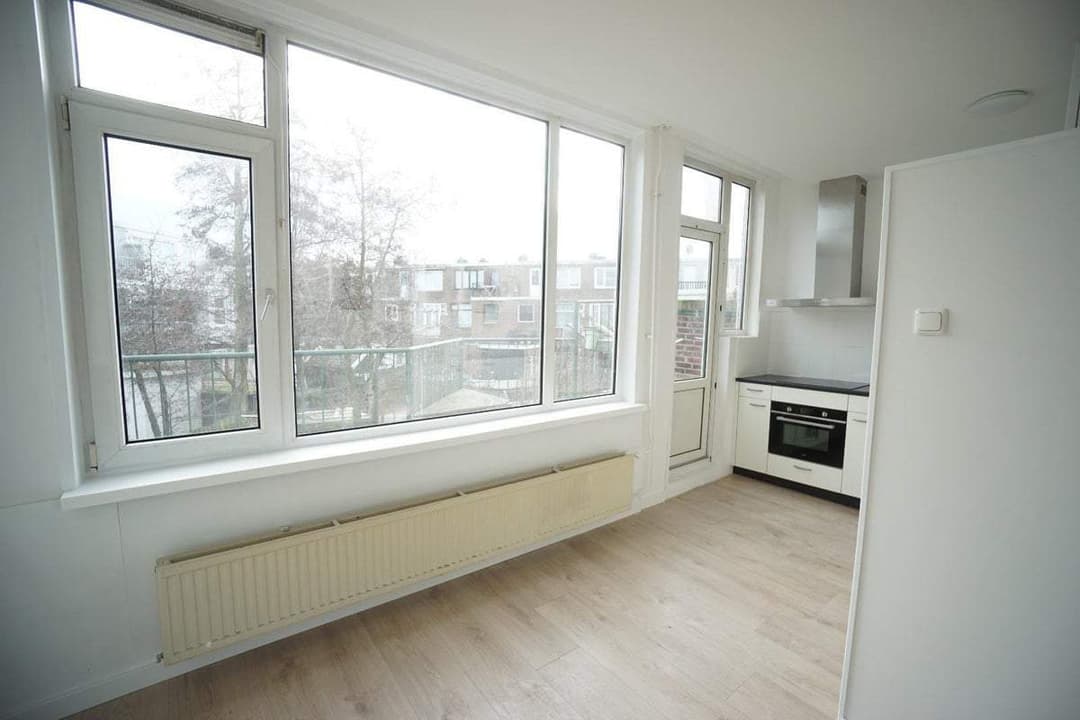Appartement aan de Ruijsdaellaan, Schiedam - Te Huur