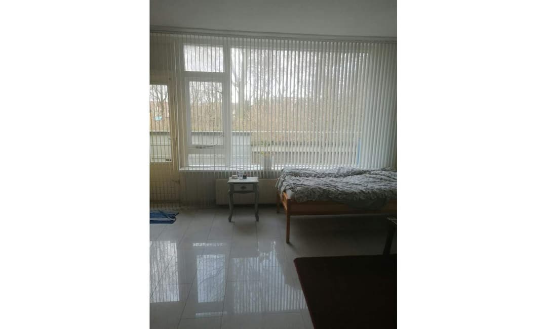 Kamer in de Albert Rousselstraat, Den Haag - Te Huur