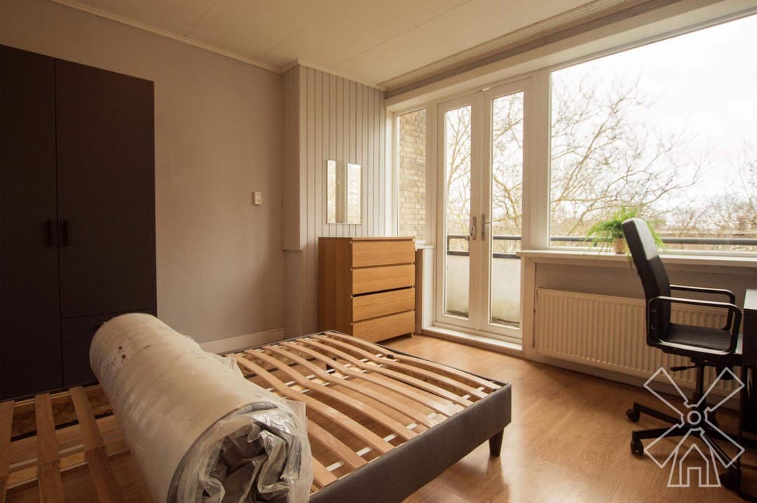 Furnished Room Dordtselaan, Rotterdam - 13 m²