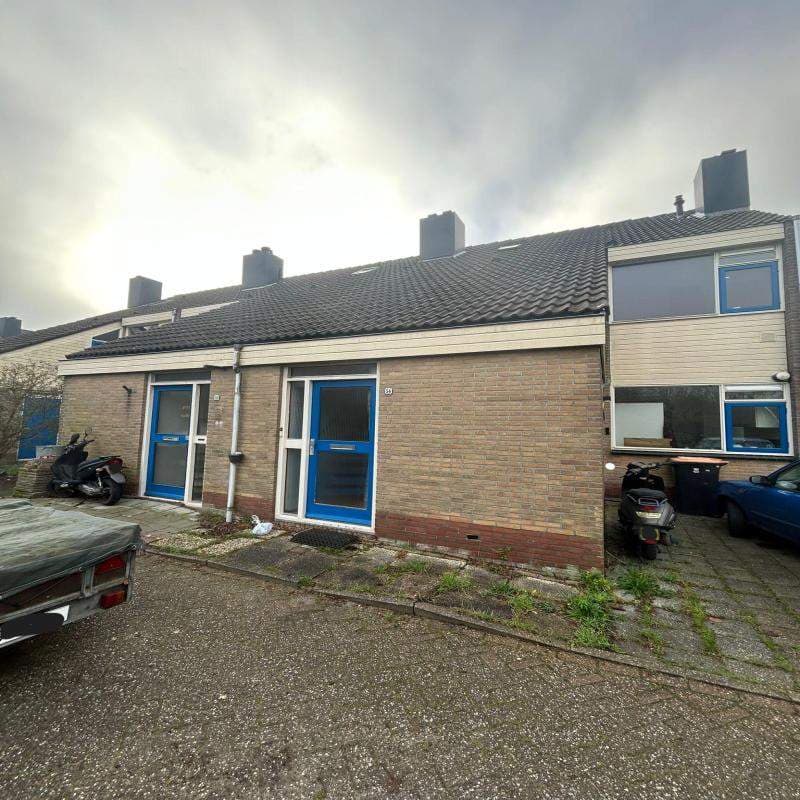 4-kamerappartement op de bovenverdieping in Opperdoes om te huur