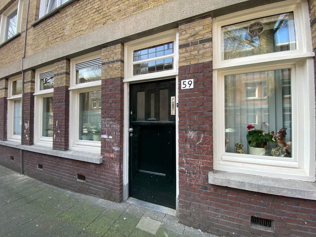 Flat Pasteurstraat, Den Haag - Te huur