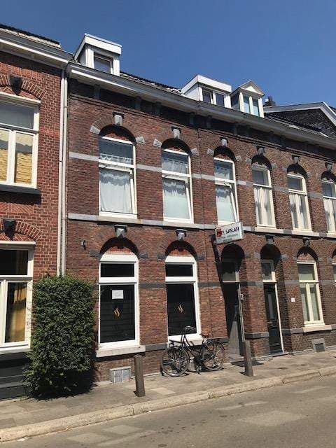 Room for Rent Glacisweg, Maastricht - Sint Pieter