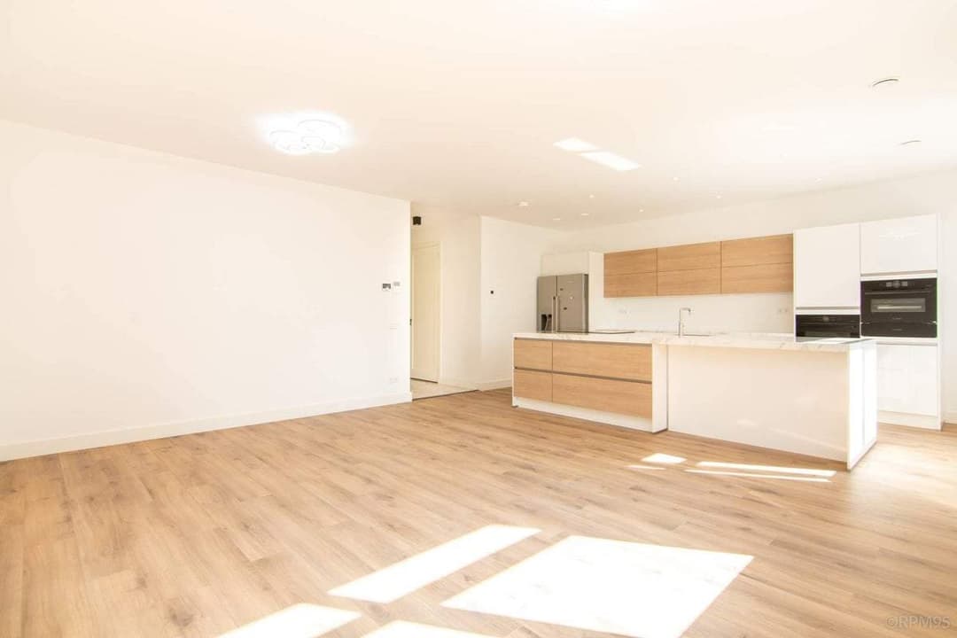 Flat Dr. Lelykade, Den Haag - For Rent