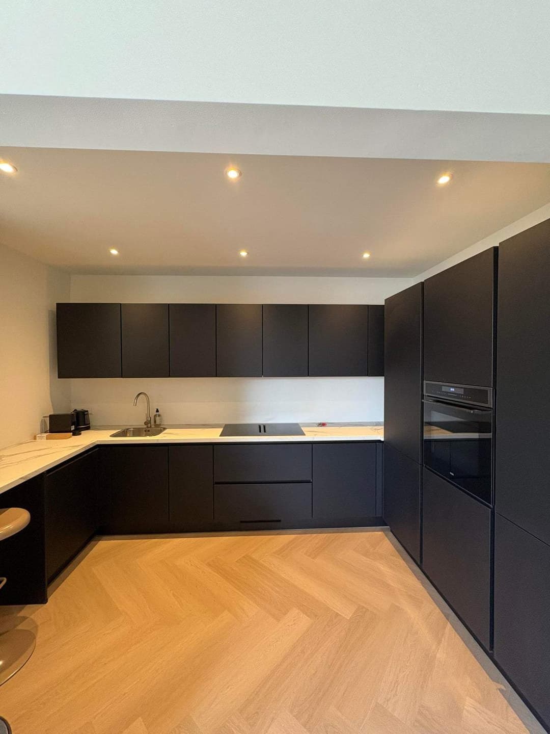 Flat Burgemeester van Hoofflaan, Veldhoven - For Rent
