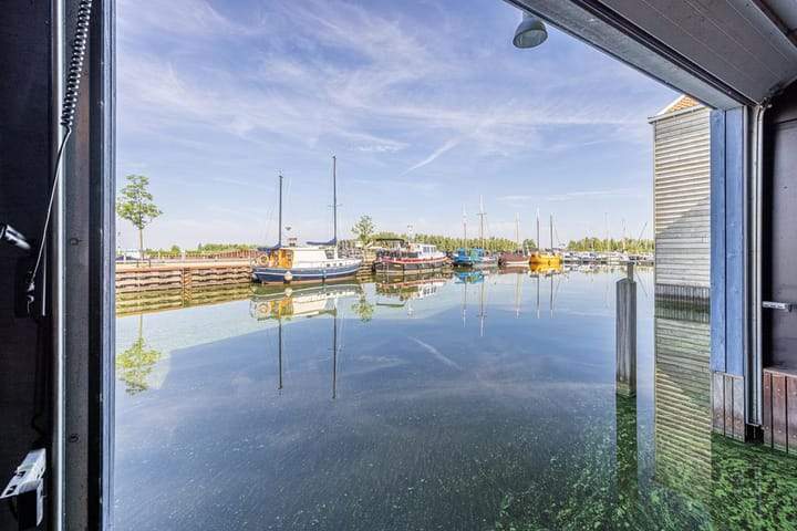 Luxury Recreational Apartment De Pier, Huizen - For Rent