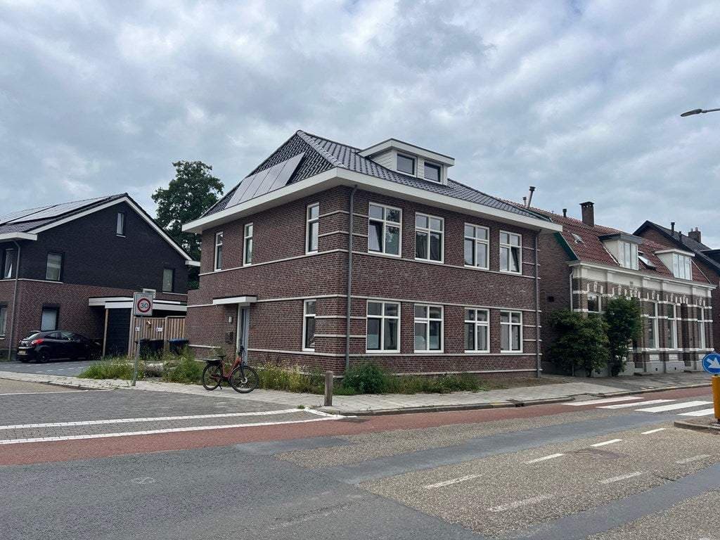 Maison Mitoyenne Bornsestraat 161a, Almelo - À Louer