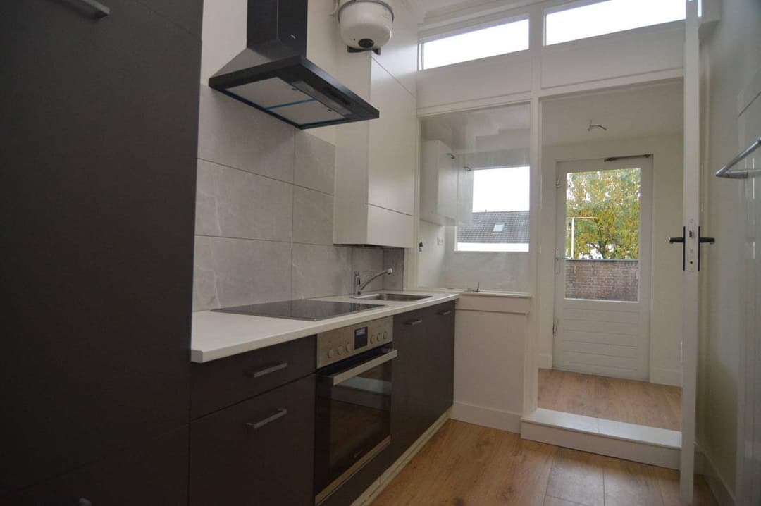 Flat Haagweg, Breda - 5-slaapkamer appartement