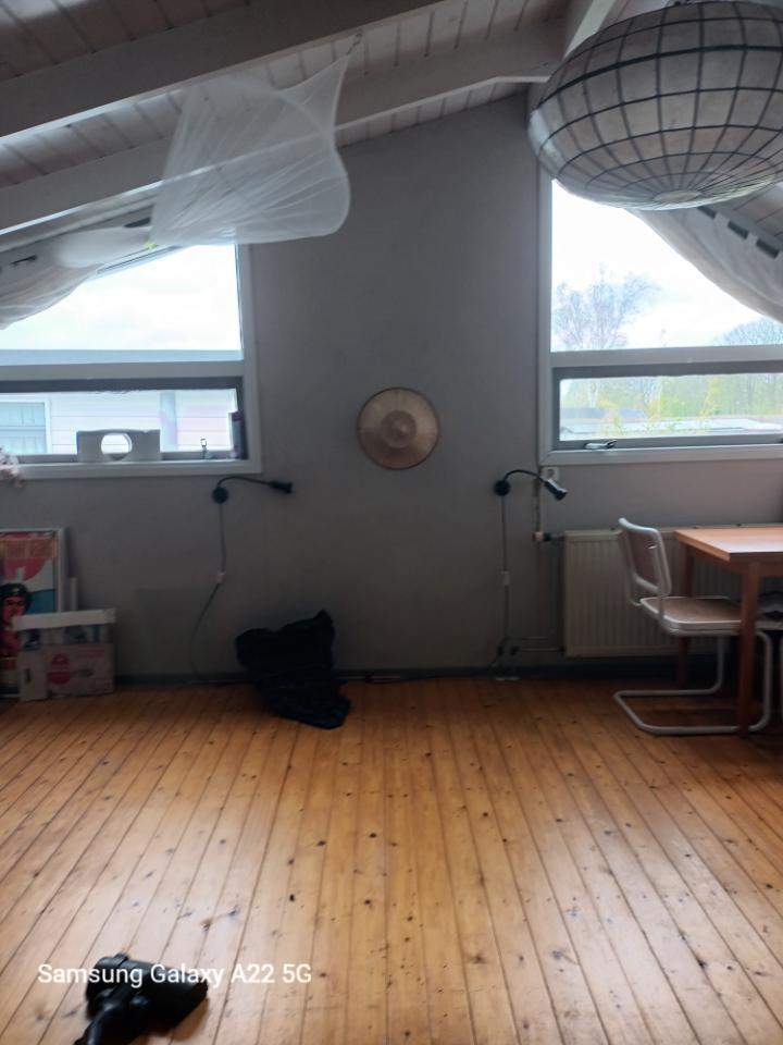 Chambre Non Meublée sur Houseboat, Ringvaartdijk, Amsterdam - À Louer