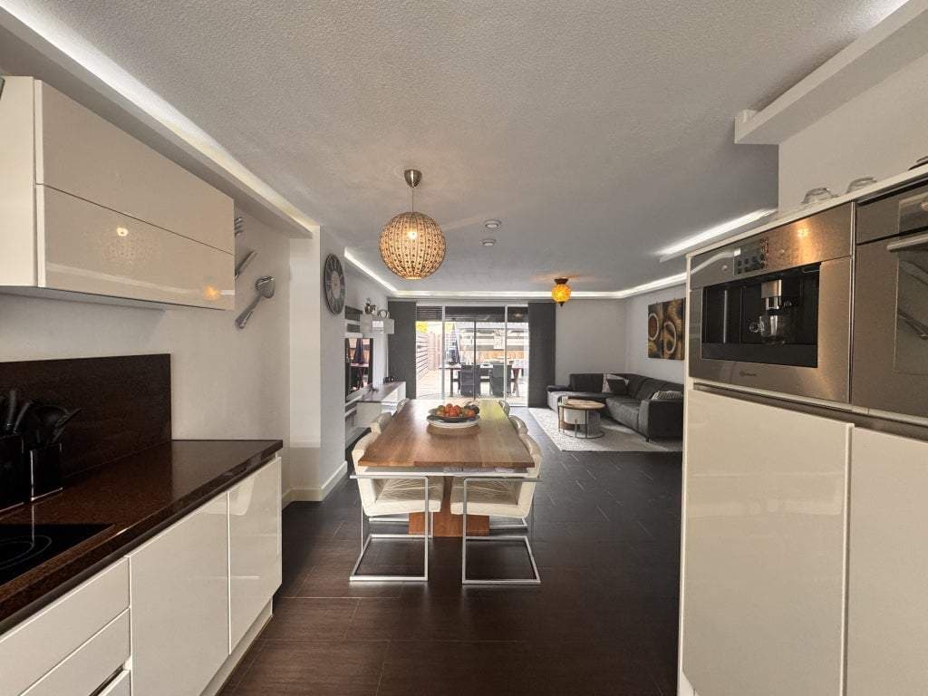 House Tweede Oosterparklaan, Utrecht - For Rent