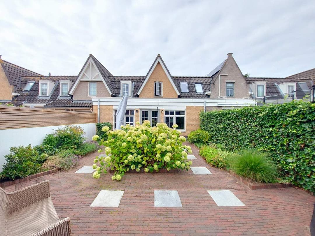 Terraced Family Home Rijksstraatweg, Ridderkerk - For Rent