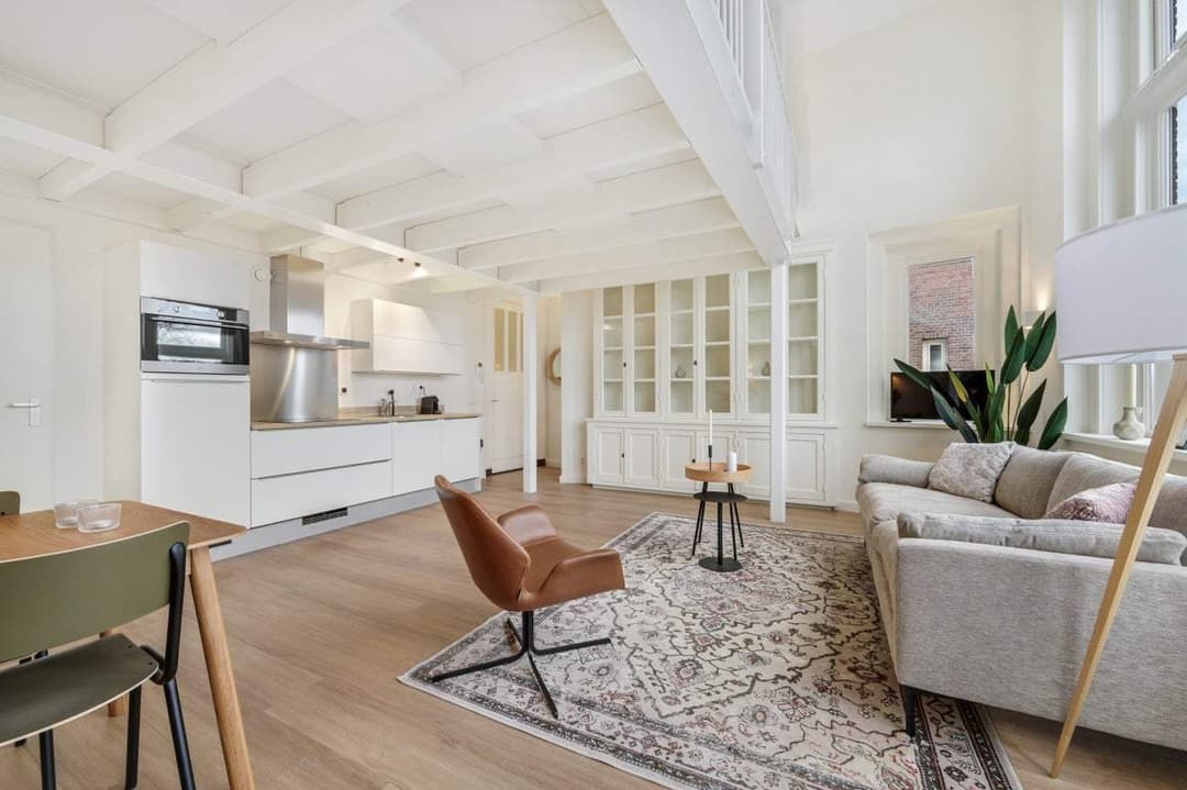 Flat Crooswijksesingel, Rotterdam - Te Huur