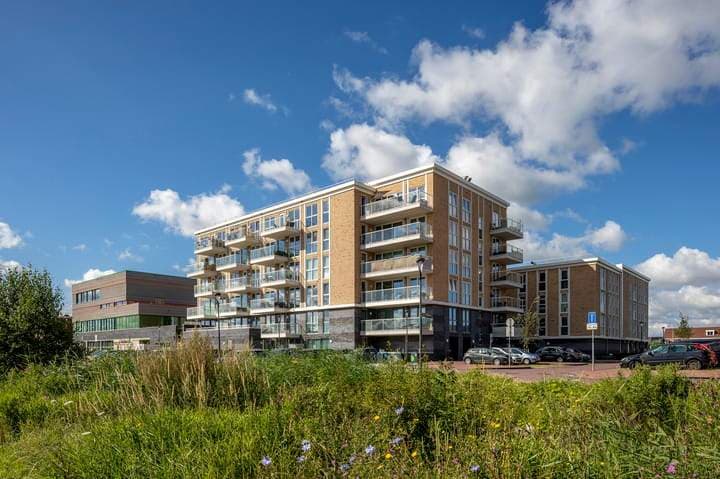 3-Room Apartment Van Rijtstraat, Rijswijk - For Rent