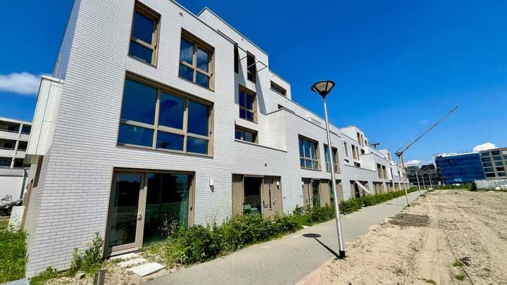 Nijverheidspad, Delft - Family House (4 bedrooms)