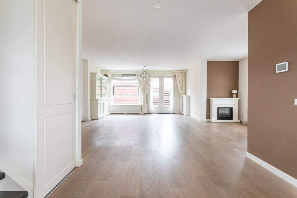 Huis Vrouw Avenweg 131, Den Haag - Te Huur