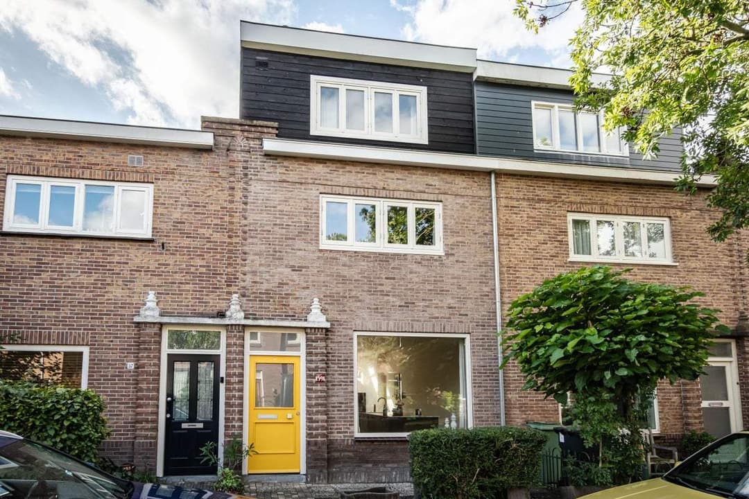 Rijwoning Van 't Hoffstraat, Haarlem - Te Huur