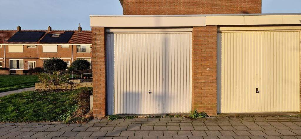 Garage Box Schoklandstraat 15-A, Volendam - En Alquiler