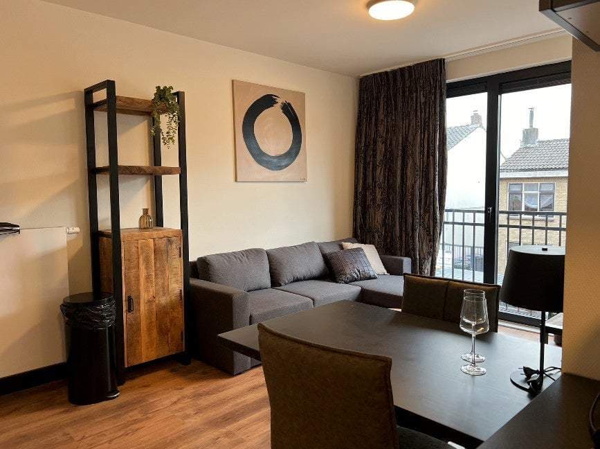 Flat Broekhovenseweg, Tilburg - Te Huur