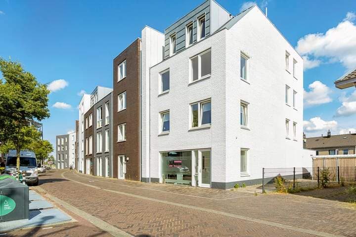 Apartamento de 3 habitaciones Dorpsstraat, Nootdorp - En alquiler