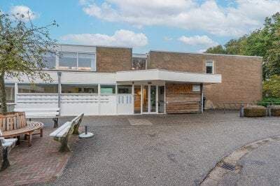 Apartamento para Personas Mayores De Ziel, Rolde - En Alquiler