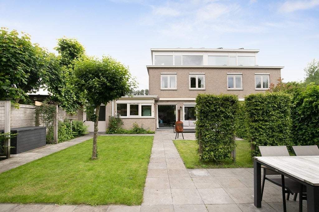 House Amerbachstraat, Rotterdam - For Rent