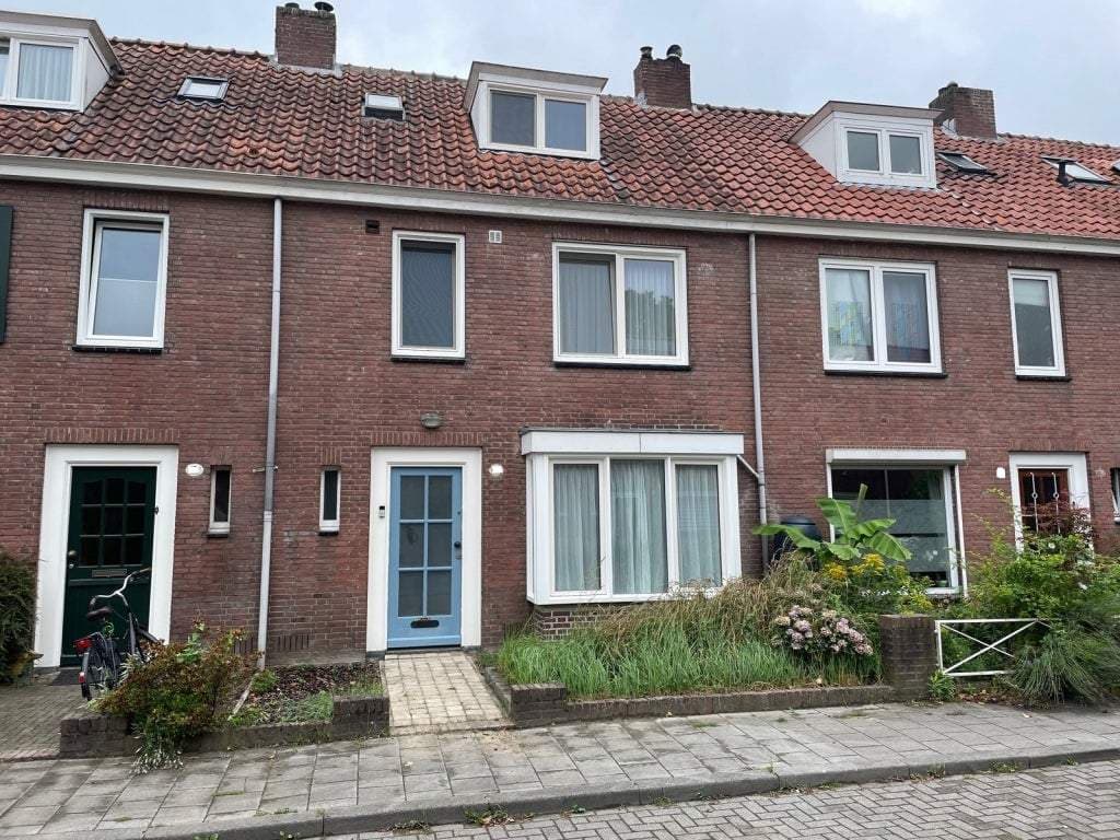 House Outshoornstraat, Tilburg - For Rent