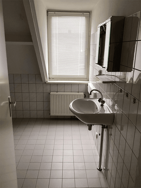 Haus Borneostraat, Roermond - Anti-Squat