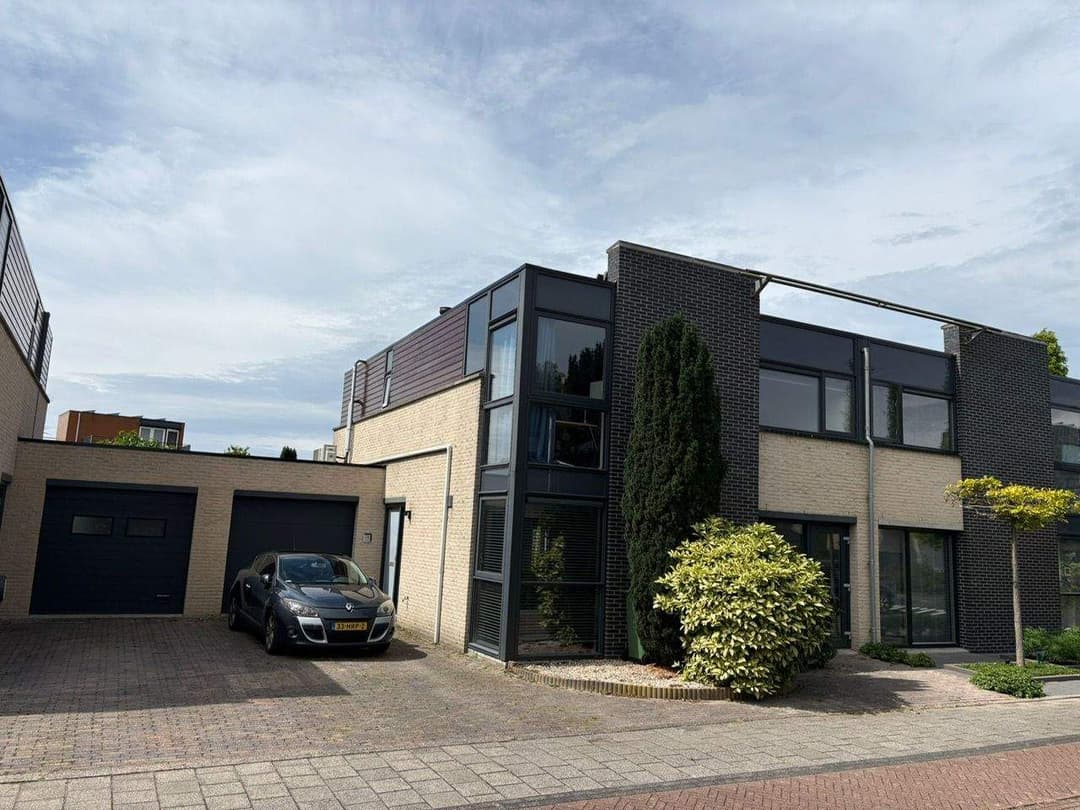 Casa Adosada 2-Under-1-Kap C.F. Kuijken-van der Eijndetuin 23, Heerhugowaard - En alquiler
