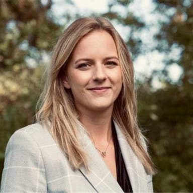 Cherise van den Akker