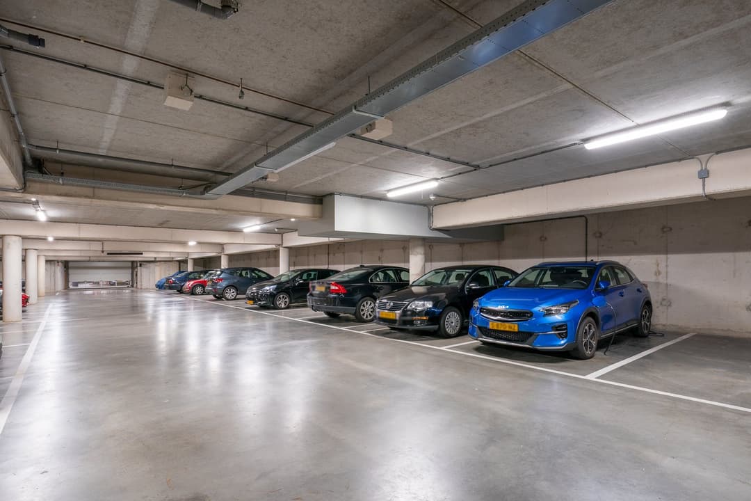 Parking Space Nieuw Stationsplein, Heiloo - For Rent