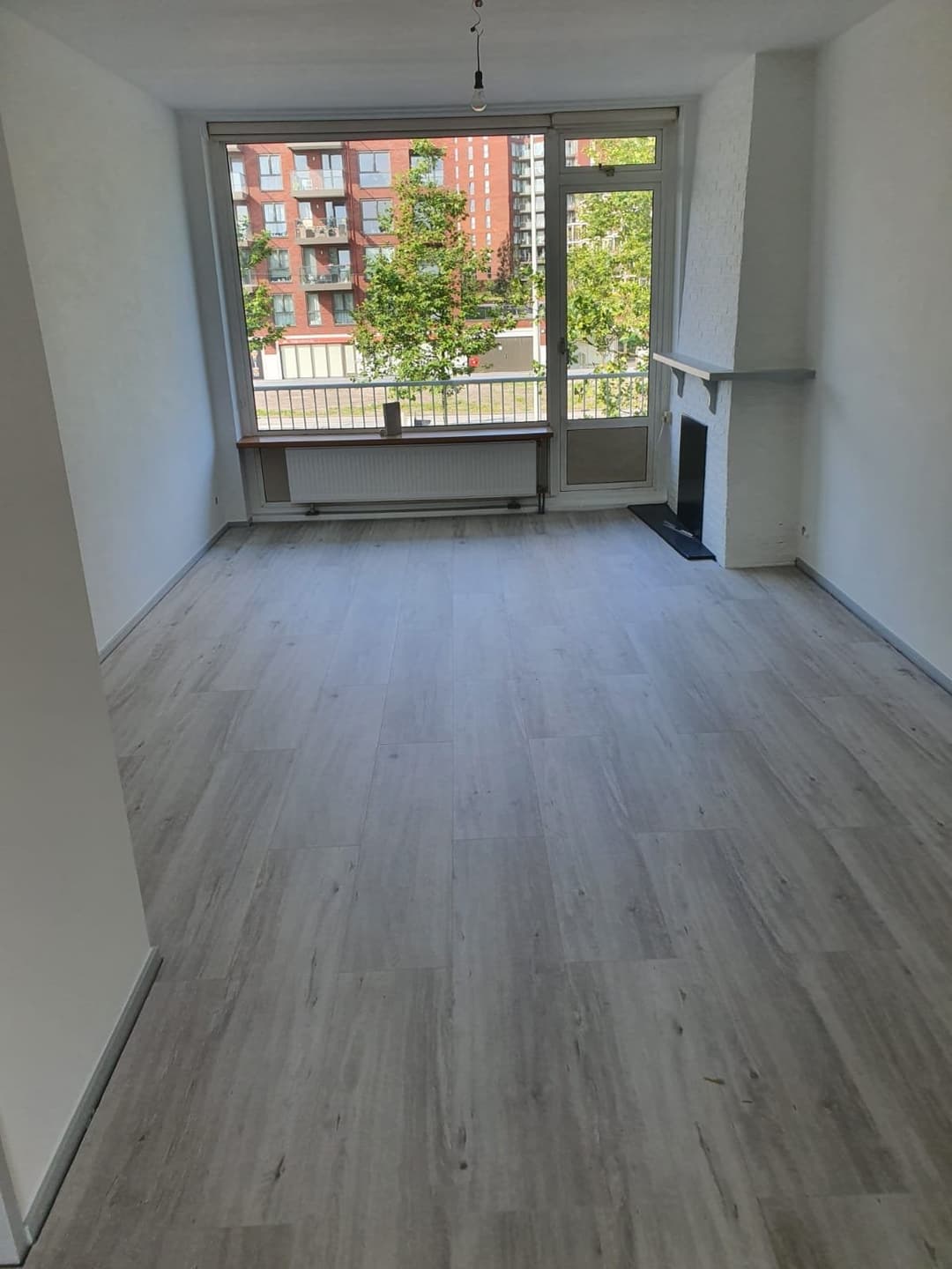 Appartement Leyweg, La Haye - À Louer
