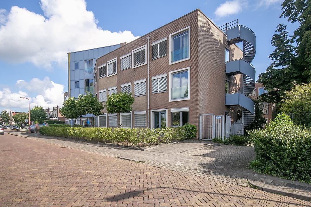 Appartement Stationsplein 4-2, Heerenveen - Te Huur
