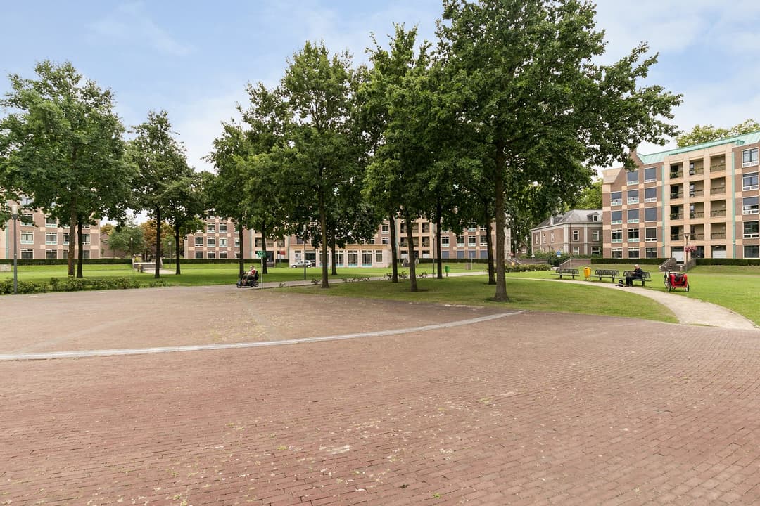 Appartement Frans Joseph van Thielpark, Helmond - Te Huur