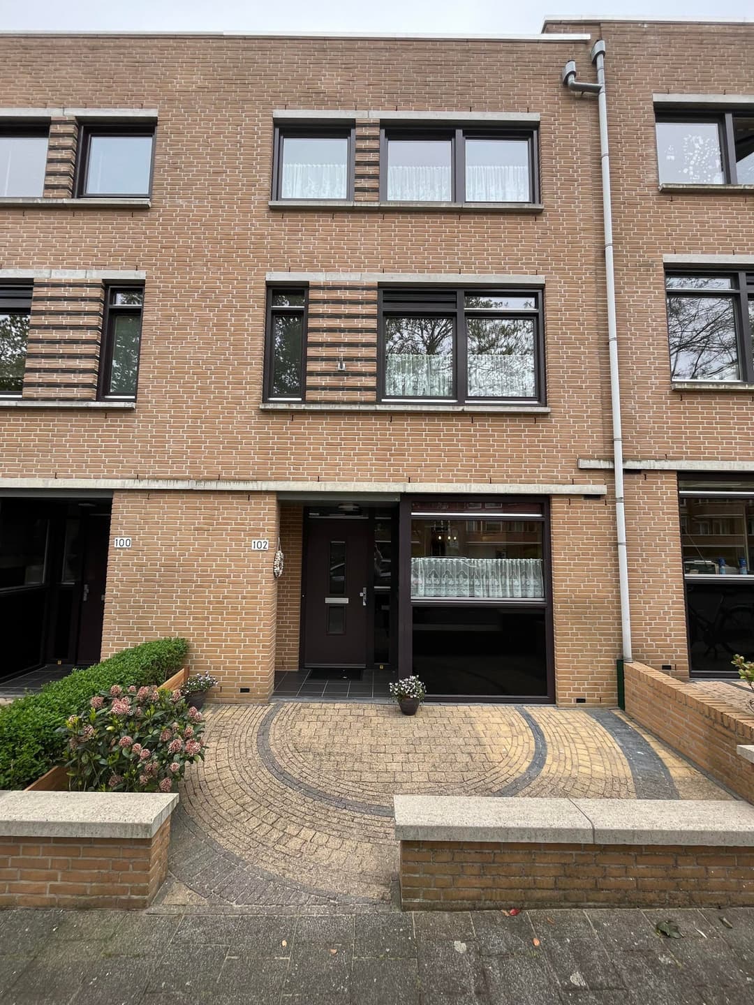 House Zonnebloemstraat, Den Haag - For Rent
