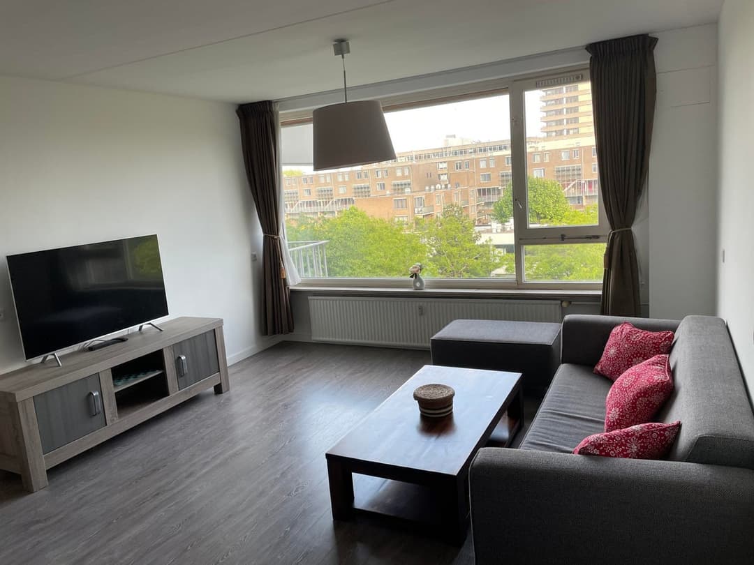 Appartement Sirtemastraat 300, La Haye - À Louer