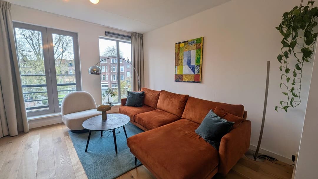 Flat Polderlaan, Rotterdam - For Rent