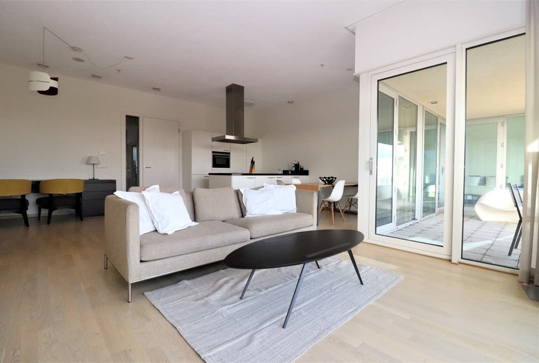 Flat Van der Hoevenplein 61, Rotterdam - For Rent