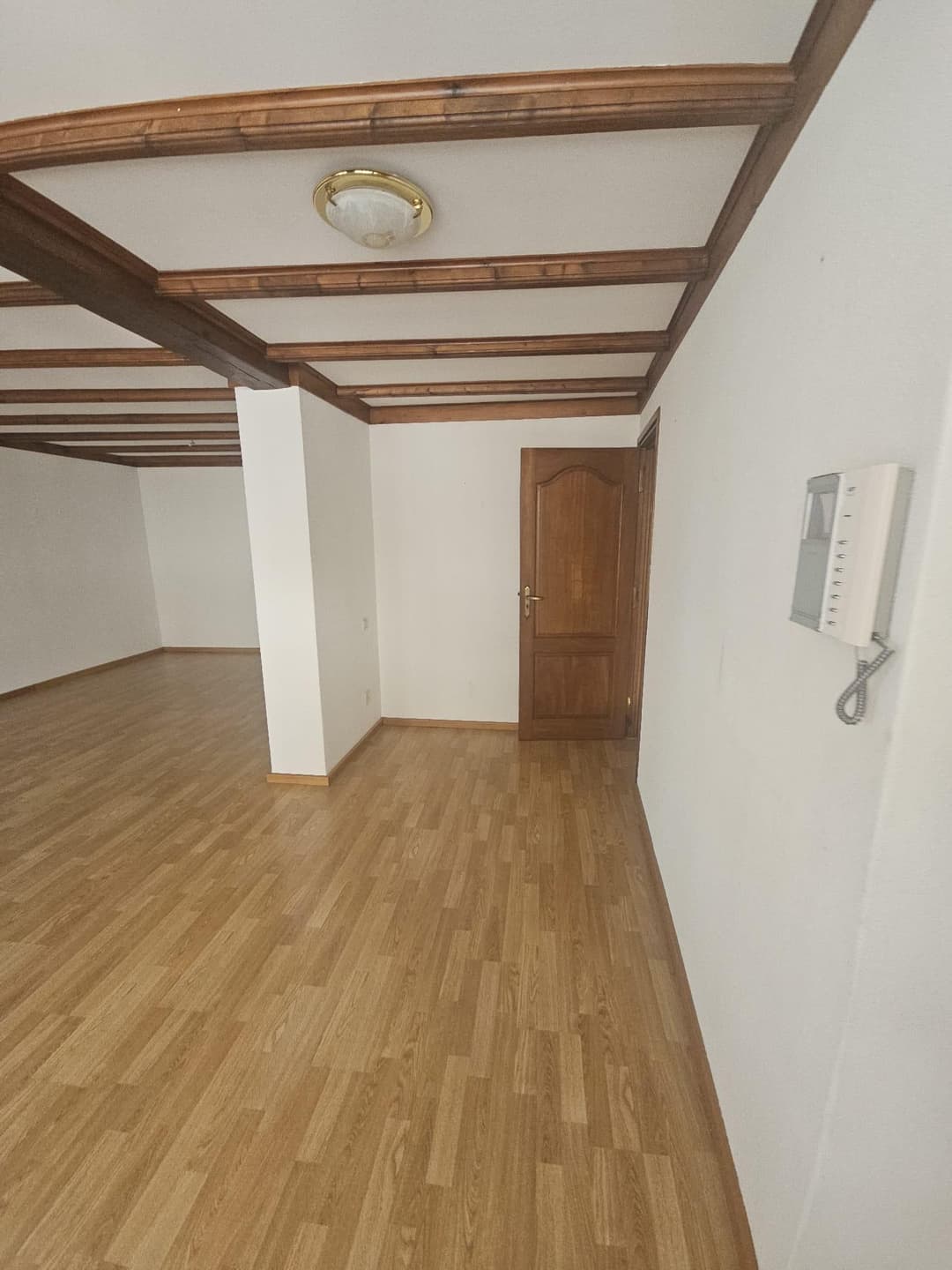 Kaal Appartement Misboekstraat, Sittard - Te Huur