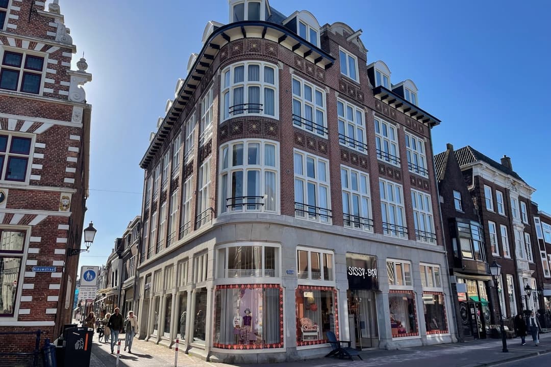 Apartment Nieuwsteeg 55-A, Hoorn - For Rent