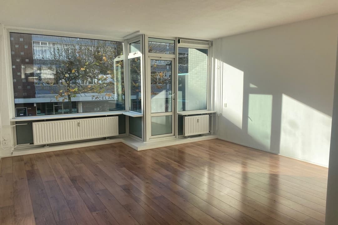 Wohnung Kruiskade 119-C, Rotterdam - Zu Vermieten