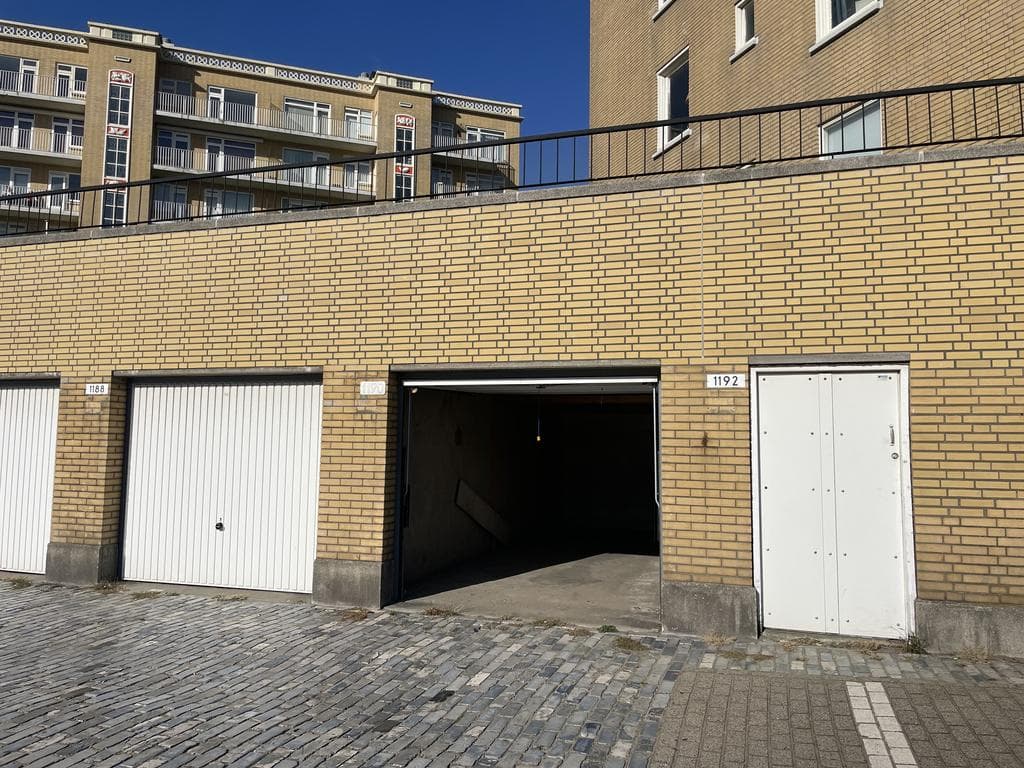 Garage Box Gevers Deynootweg 119, Den Haag - Zu Vermieten