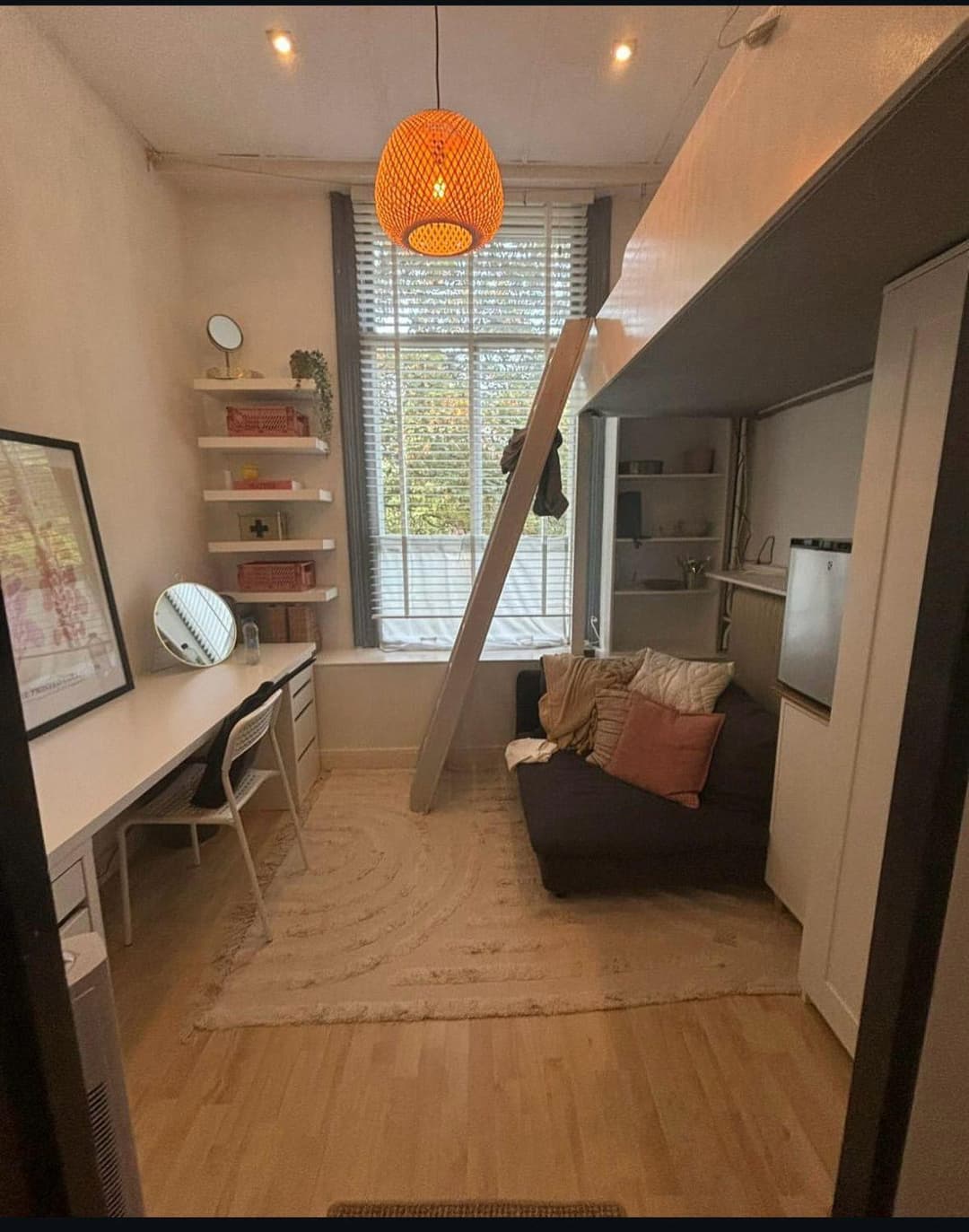 Ongecarpeted Kamer Te Huur, Sparrenlaan, Doorn