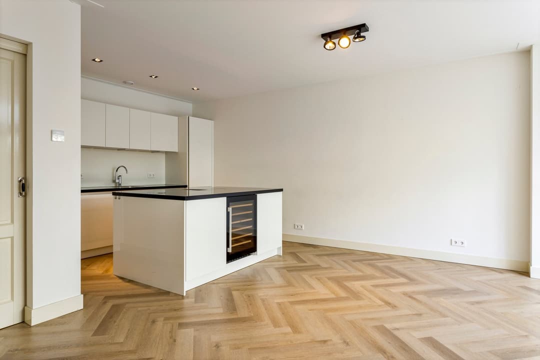 Tweede Jan Steenstraat 25-H, Amsterdam - For Rent