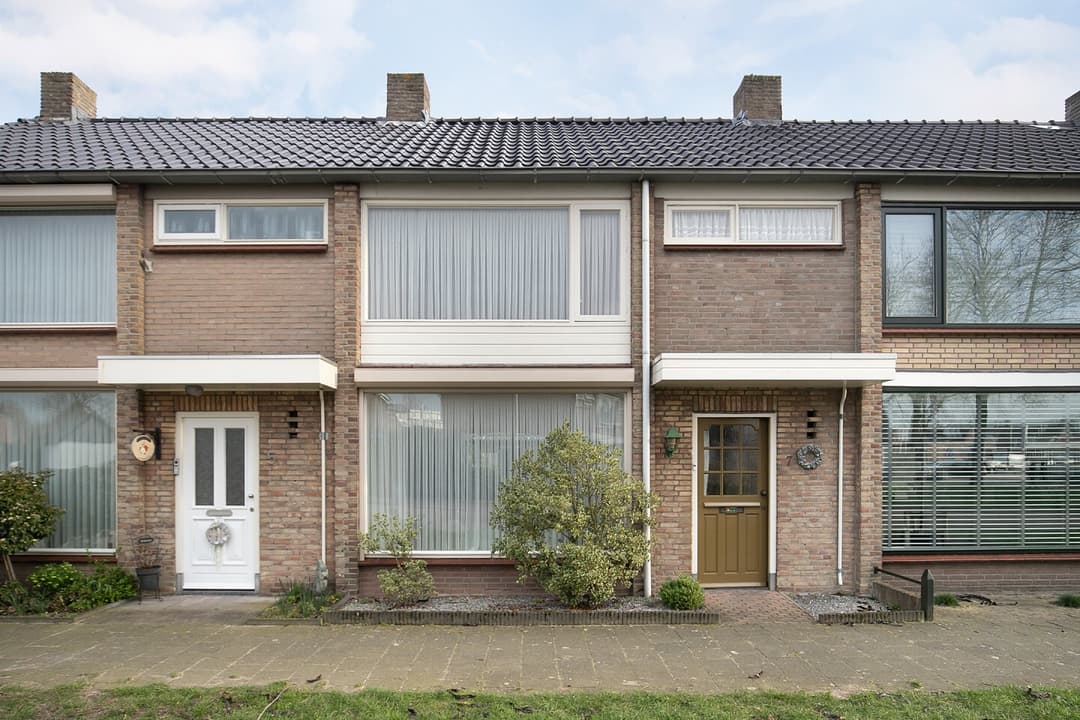 NieuwHeistraat 75251 AM Vlijmen - For Rent