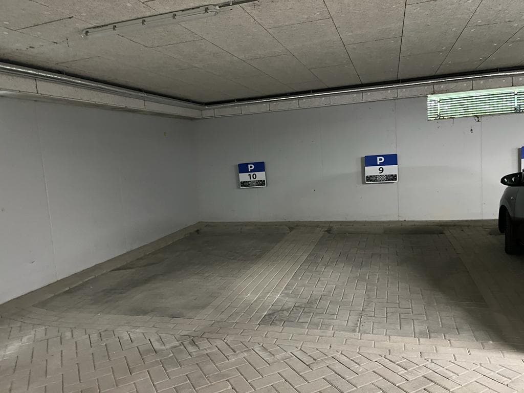 Parkplatz Naritaweg, Amsterdam - Zu Vermieten