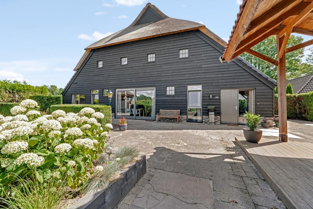 Appartement Nieuw-Amsterdamsestraat 79-A, Emmen - À Louer