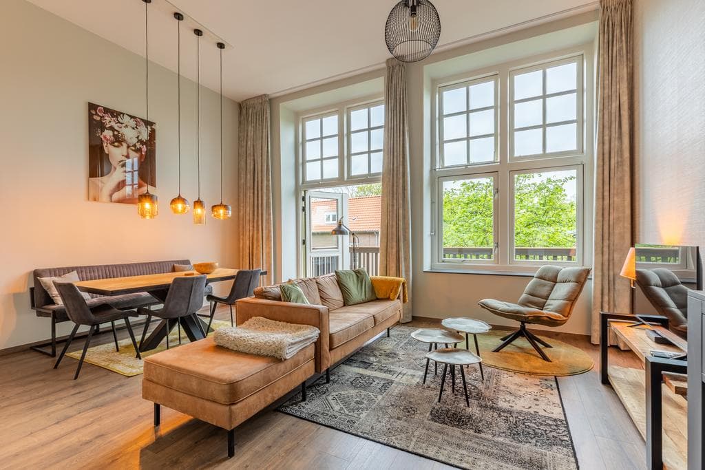 Hermoso apartamento de 2 habitaciones amueblado en Jan Matthijssenlaan, Brielle - En alquiler