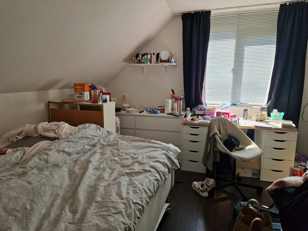 Unfurnished Room De Bredase Hunt, Dronten - For Rent