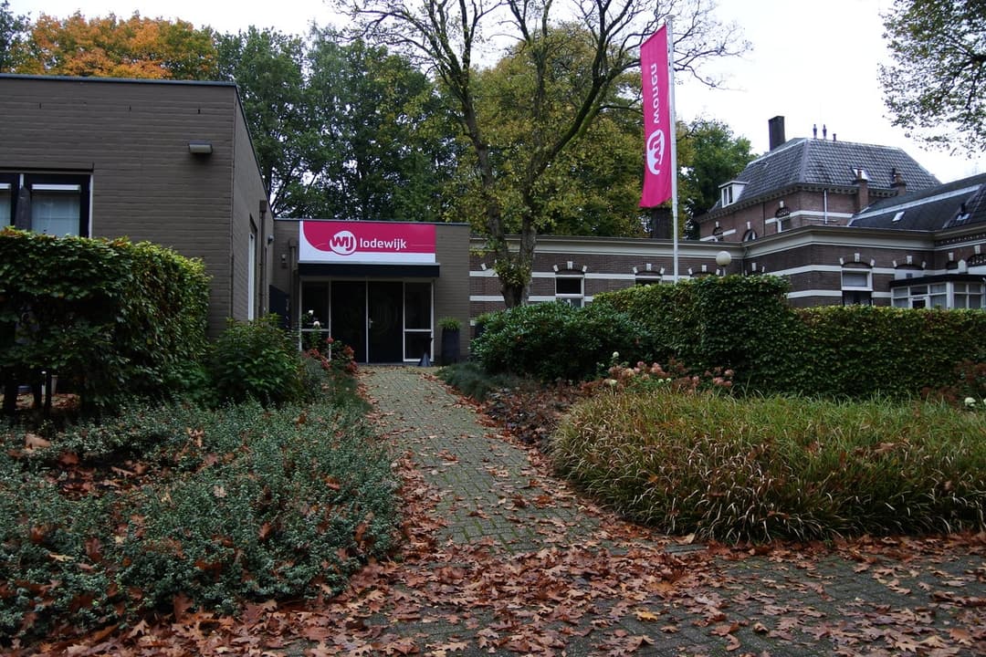 Appartement Koning Lodewijklaan 6 T, Apeldoorn - À Louer